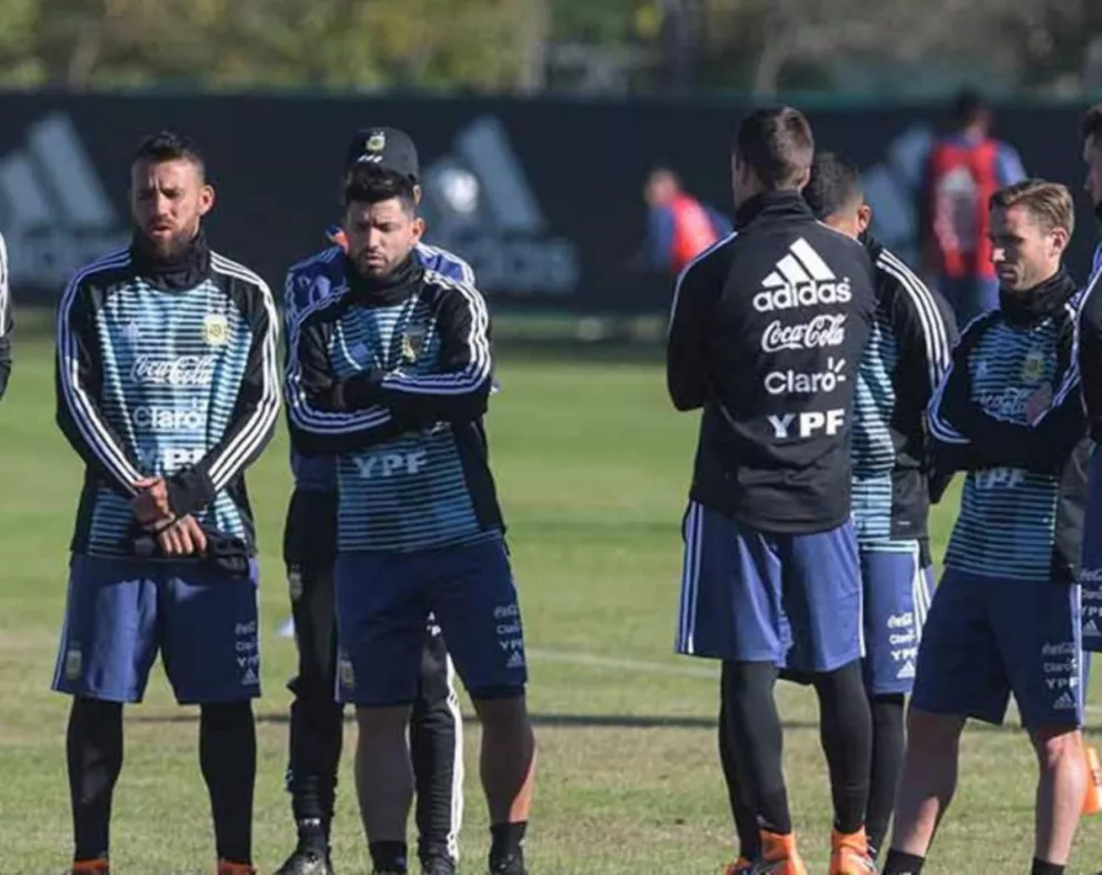 La Selección argentina se entrena, tras la baja de Sergio Romero