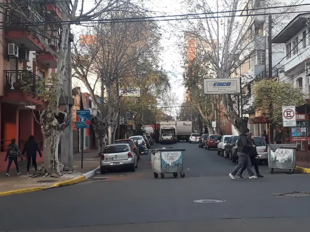 Municipales cortan Rivadavia y San Martín