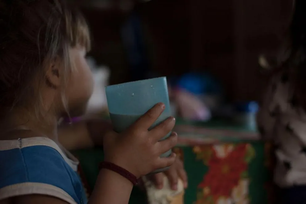 Según informe de la UCA, casi la mitad  de los niños argentinos son pobres