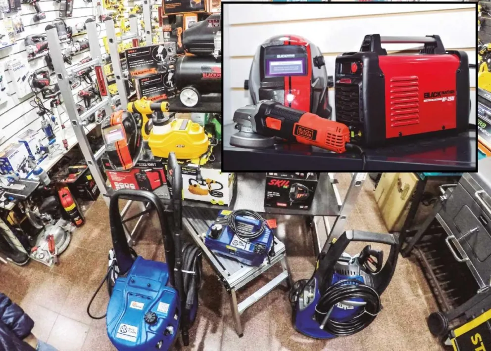 La Ferretería Industrial Aguilar espera a todos sus clientes con los mejores descuentos. Las rebajas serán del 20, 25 y 30 por ciento, con ofertas increíbles.