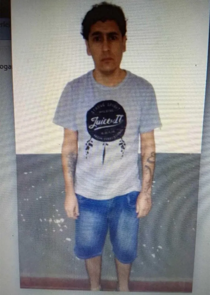 Vando tiene innumerables antecedentes en su país.