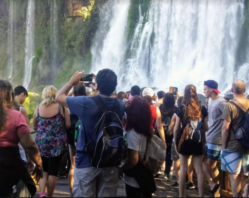 El turismo empezó mal pero sería positivo hacia fin de año