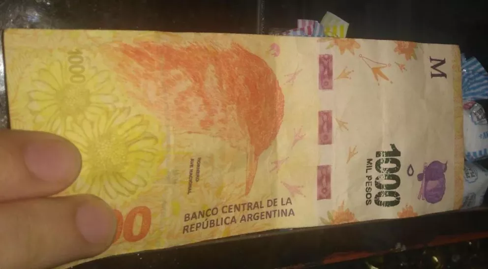 Siguen los casos de billetes de mil pesos truchos, ahora en Posadas