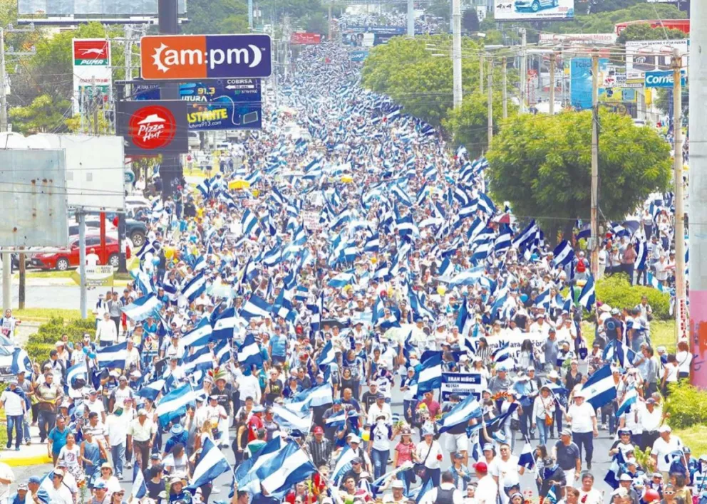 Las manifestaciones populares demandan la renuncia del presidente Ortega.