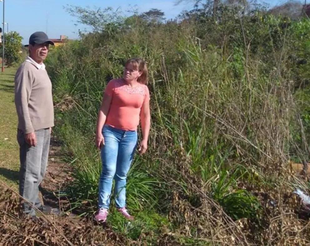 Vecinos reclaman por predio abandonado en Puerto Iguazú