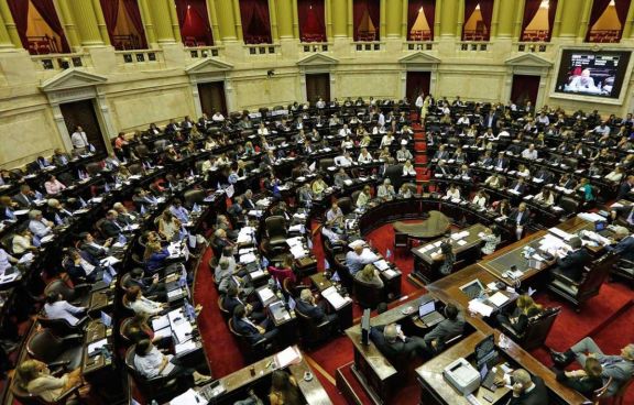 En Vivo: Tratan el presupuesto nacional que incluye la zona aduanera especial de Misiones En Vivo: Tratan el presupuesto nacional que incluye la zona aduanera especial de Misiones