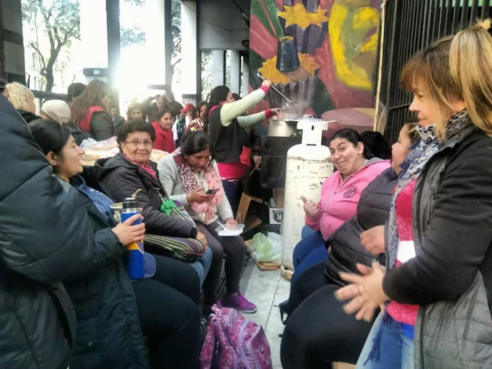 Sigue el acampe de tareferos misioneros en Buenos Aires