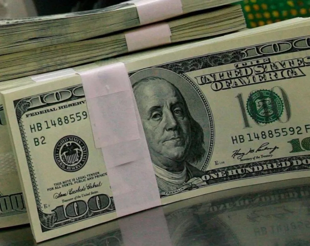 El dólar hoy: el Banco Central vuelve a comprar para evitar que la moneda siga bajando