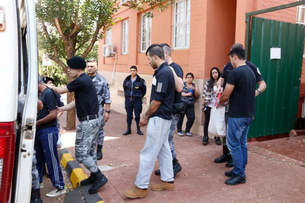 Penas de 22 y 18 años de cárcel a los acusados de violar a una anciana
