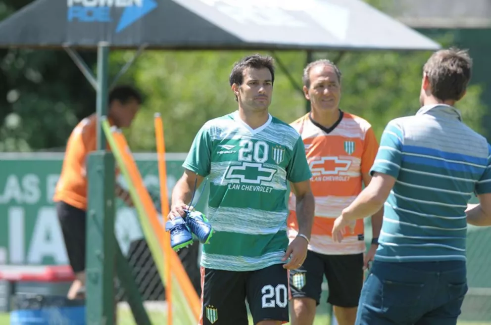 Sudamericana: Banfield y Defensa se miden por un lugar en los cuartos