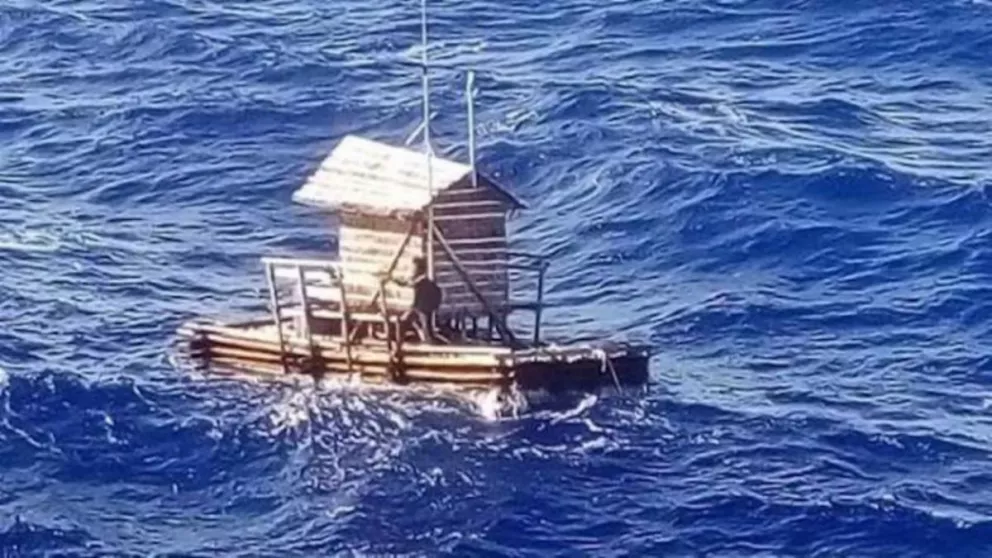 Un adolescente sobrevivió 49 días a la deriva en alta mar 