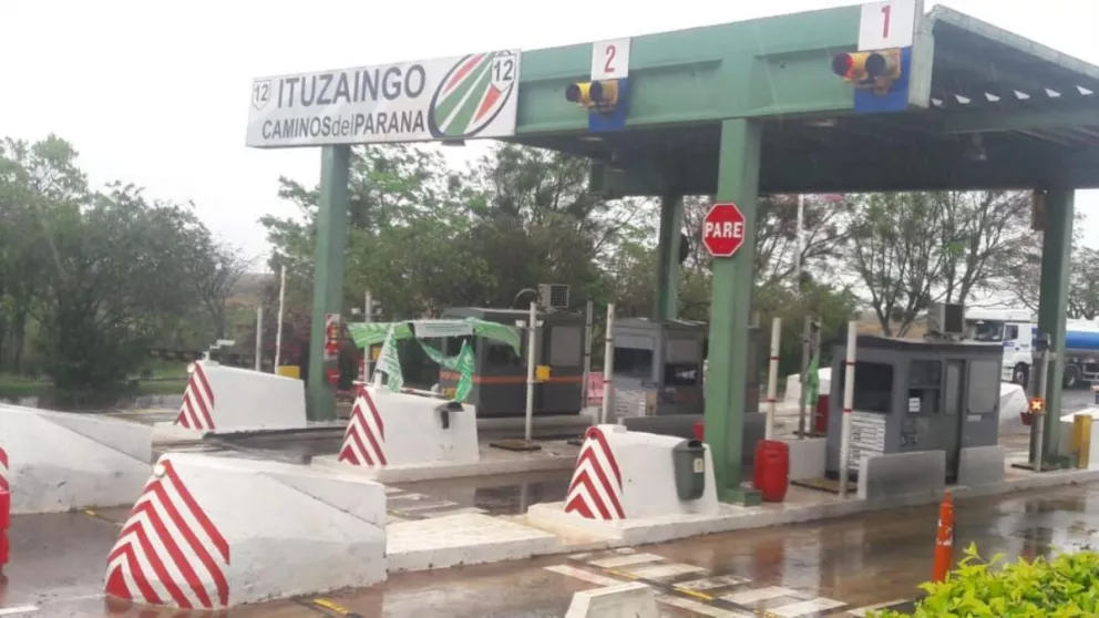 EL peaje de Ituzaingó con las barreras levantadas por intervención del sindicato del sector