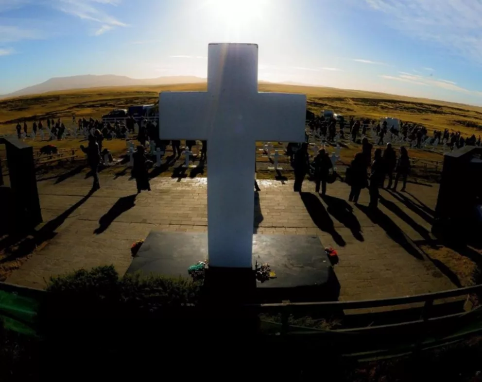 Cementerio de Malvinas: identificaron al soldado número 100