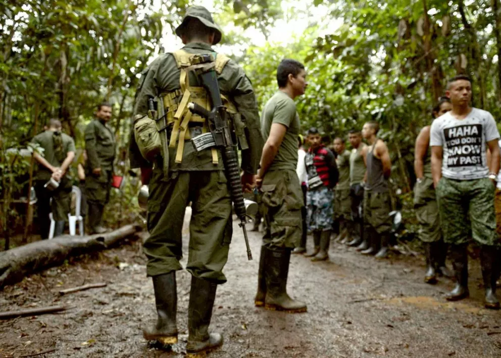 Revolucionarios intentan volver a la vida civil en el territorio colombiano.