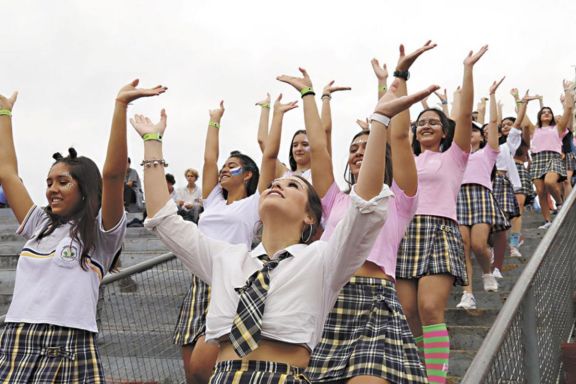 Estudiantina: con la prueba piloto del show de scolas, se inicia la despedida Estudiantina: con la prueba piloto del show de scolas, se inicia la despedida