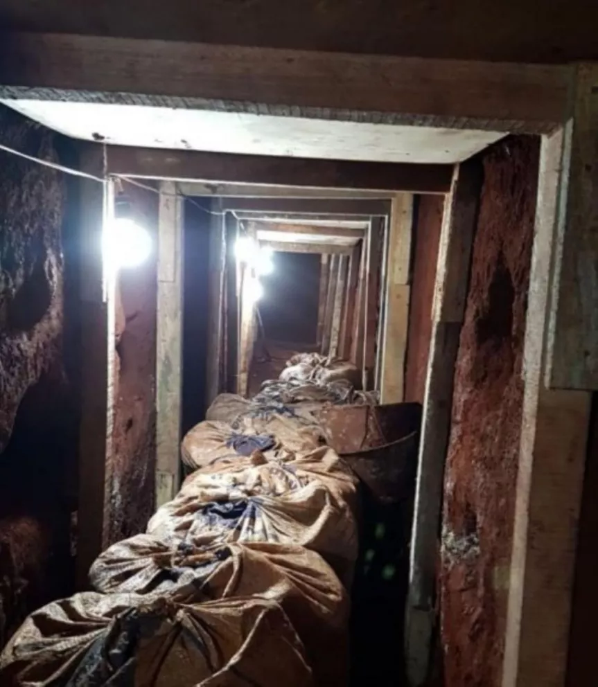El túnel que descubrió la Policía tenía instalación eléctrica propia y ventilación
