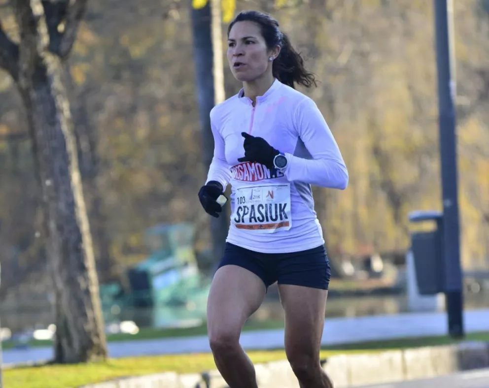 Brenda Spasiuk correrá el Sudamericano de los 42 K de Buenos Aires
