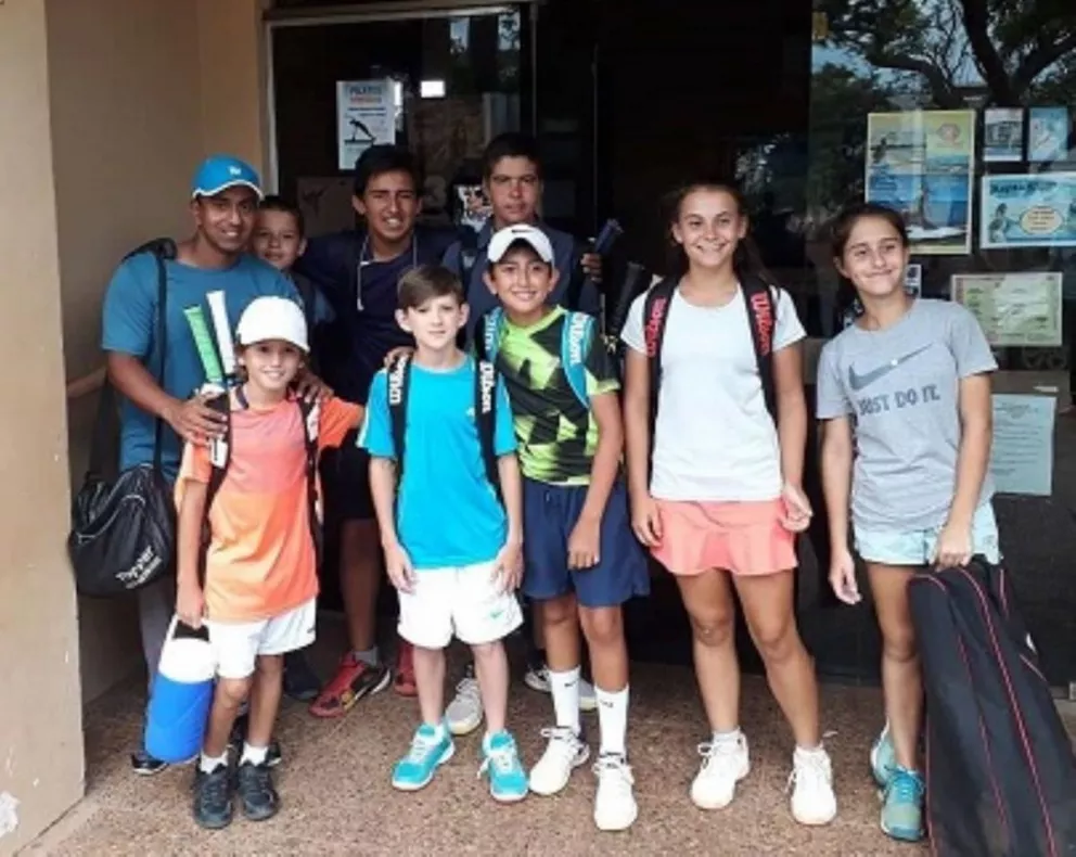 Se desarrolló el 1° Abierto de Menores de tenis en el Itapúa