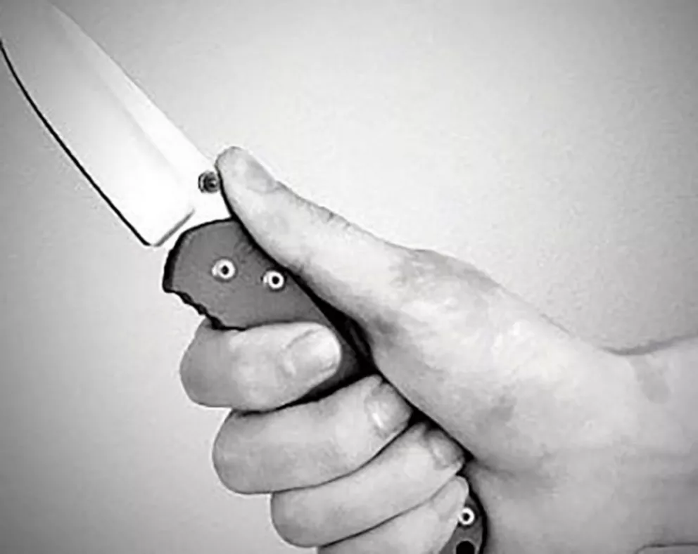 Un hombre fue agredido con un cuchillo en San Vicente: el agresor fue detenido