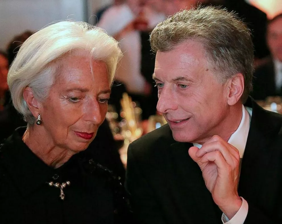 Lagarde resaltó el compromiso del Gobierno de Macri, pero advirtió que tiene "retos por resolver"