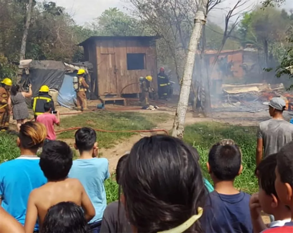 Puerto Iguazú: Una pelea familiar terminó con una vivienda en llamas 
