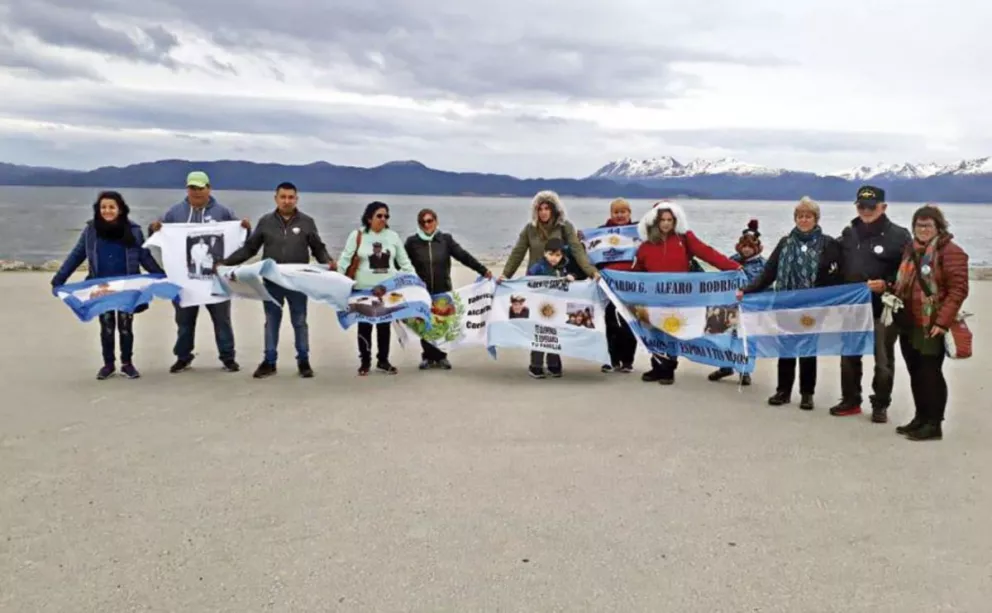 Emotivo homenaje en Ushuaia a la tripulación del ARA San Juan