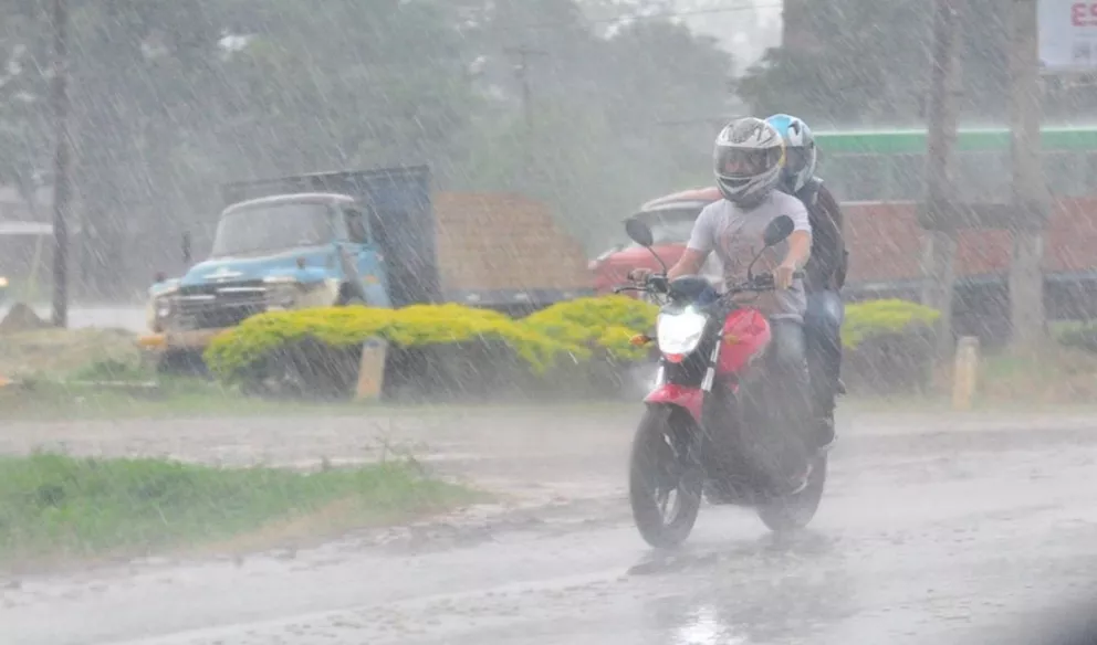 Emiten alerta para Misiones por lluvias y tormentas intensas