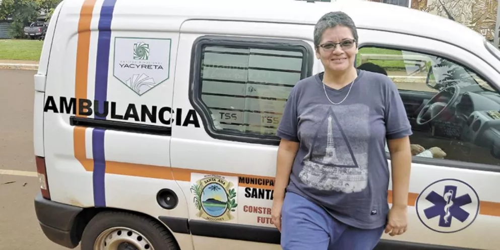 Silvia, la primera chofer de ambulancia de Misiones