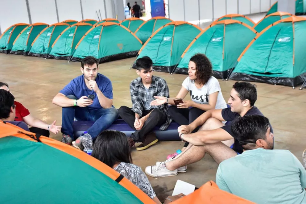 A pesar de la lluvia, el Campus Party arrancó con éxito en Posadas 