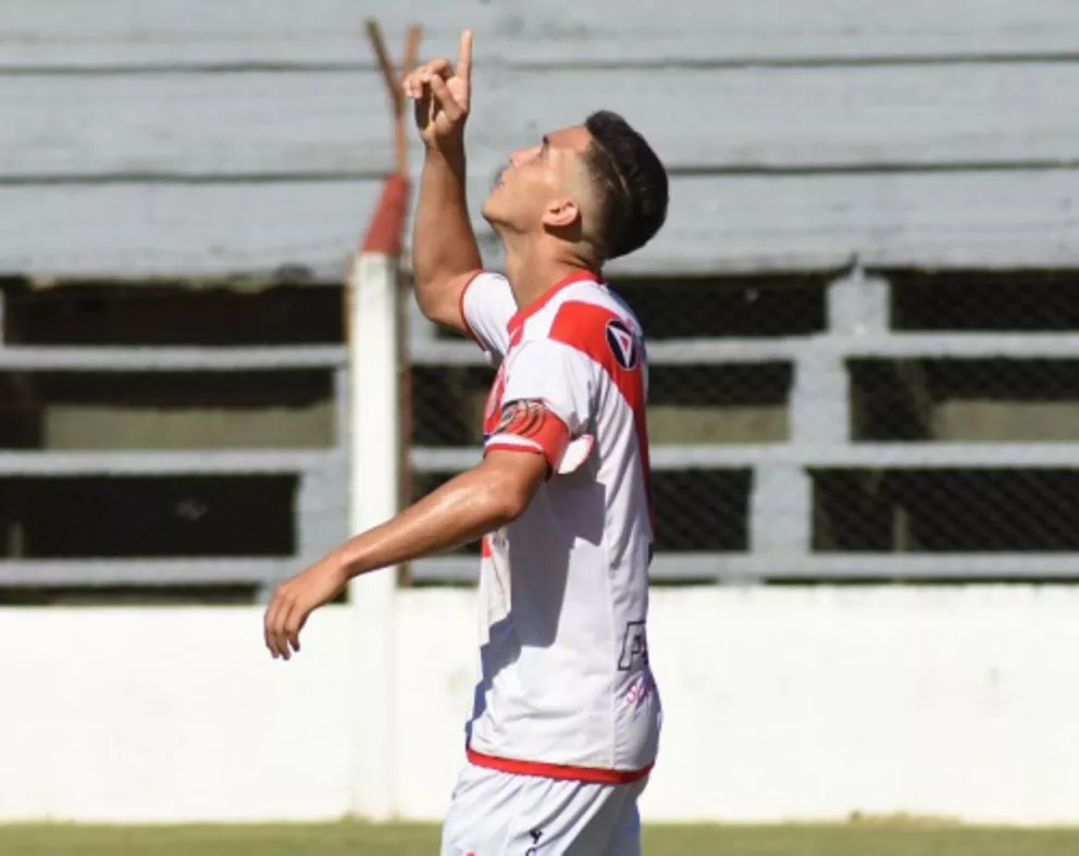 Guaraní cerró la fase regular de la Liga con una goleada 