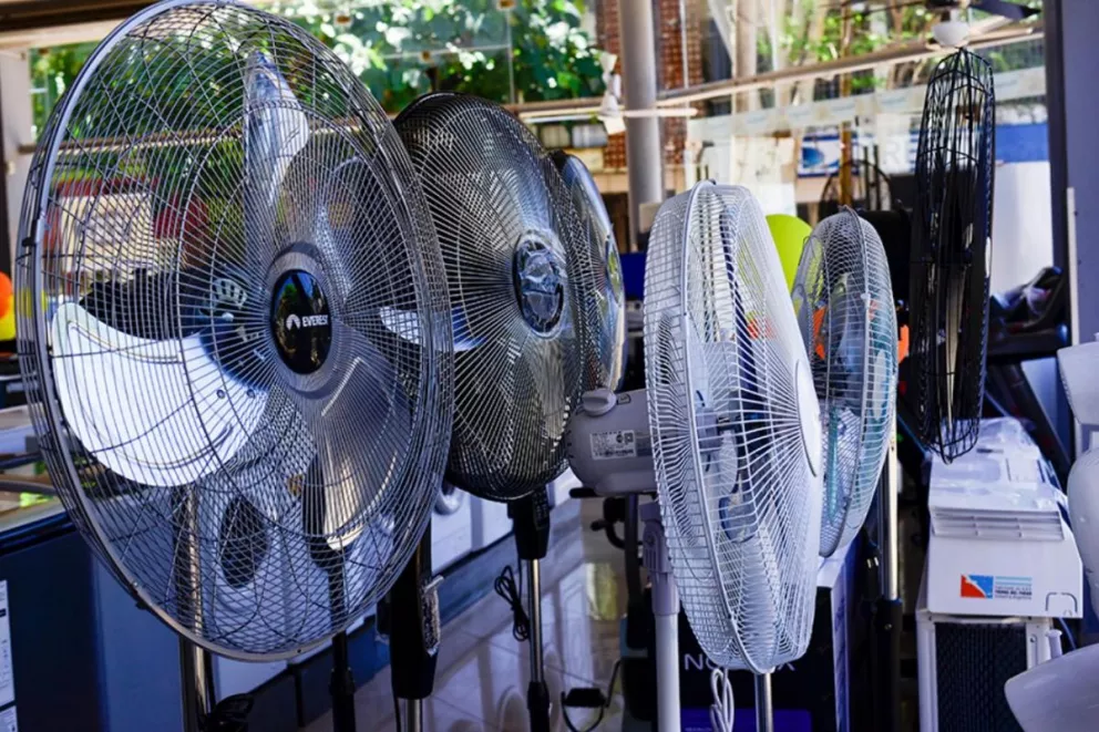 Por los altos costos de financiación se venden más ventiladores que splits