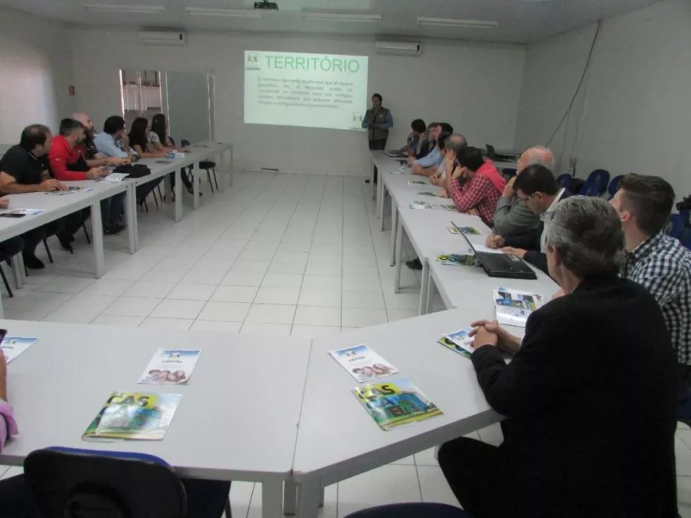 Oberá avanza en la cooperación internacional con Cascavel, Brasil