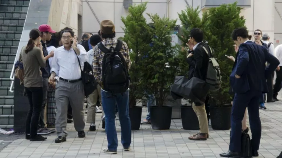 Seis días de vacaciones extra para empleados no fumadores de una empresa japonesa