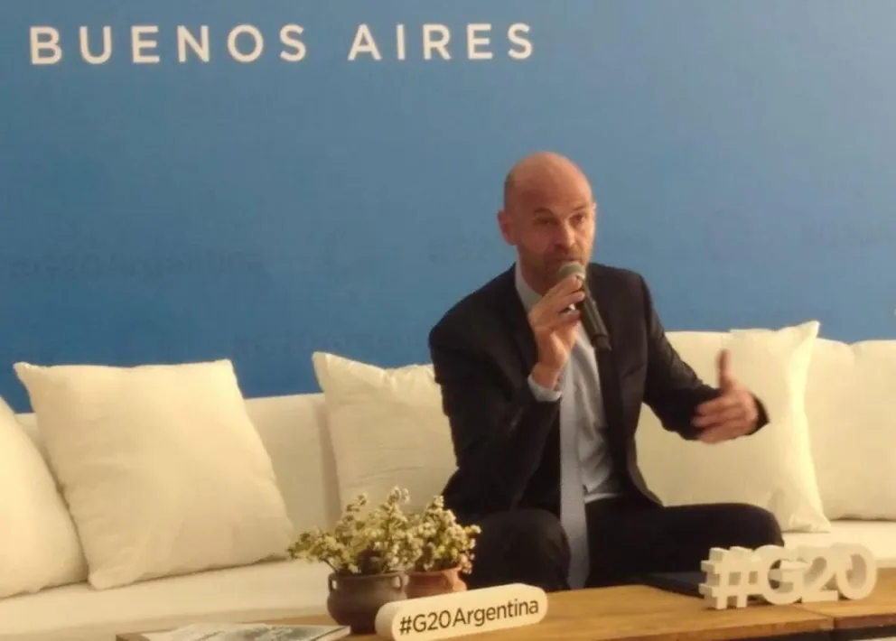 Dietrich afirmó que por ahora la prioridad es Buenos Aires-Mar del Plata.