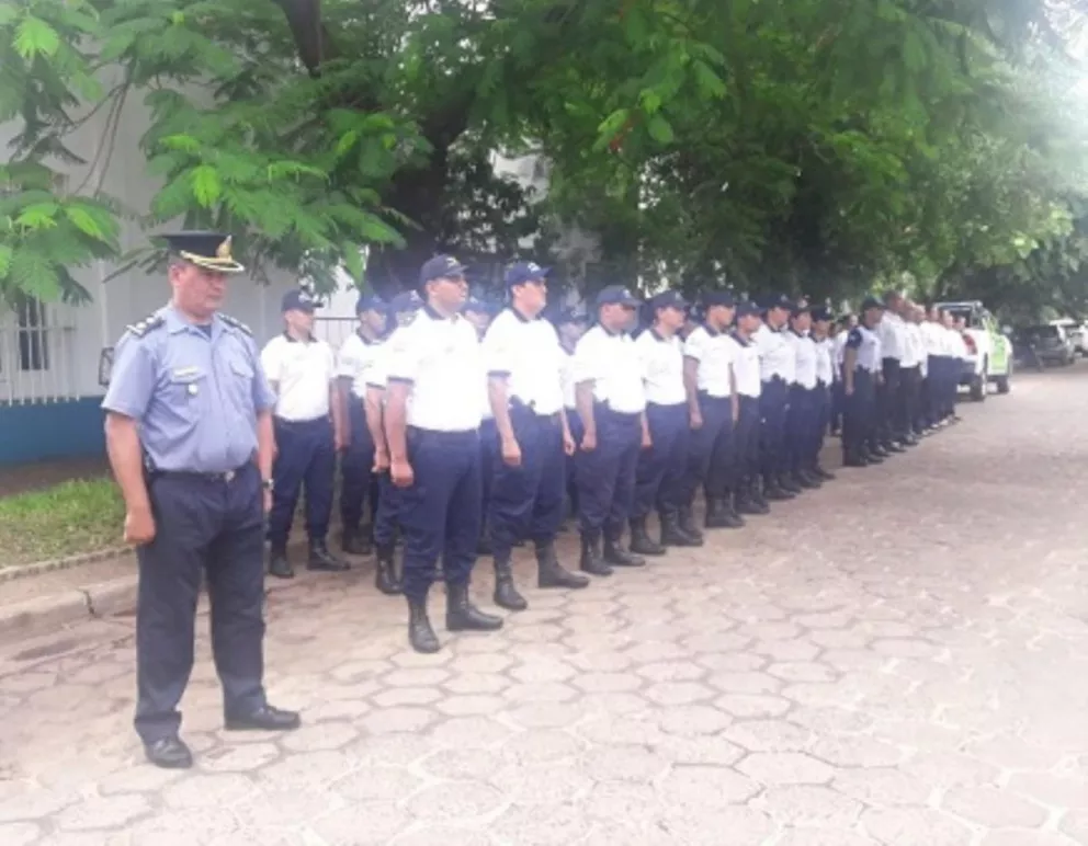 Ituzaingó: Presentan la Policía Turística y entregan equipamientos