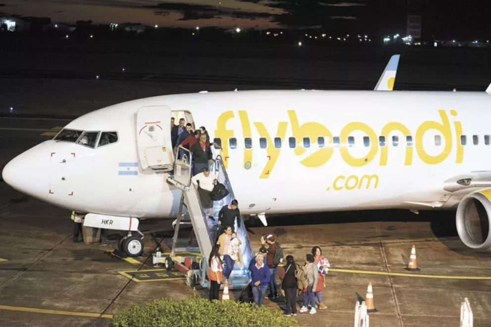 Posadas y Puerto Iguazú tendrán más vuelos nacionales e internacionales  