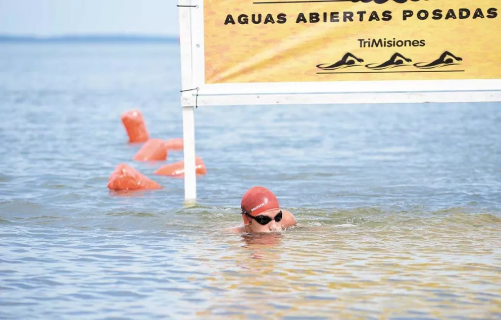 El domingo volvió la competencia a las aguas del río Paraná.