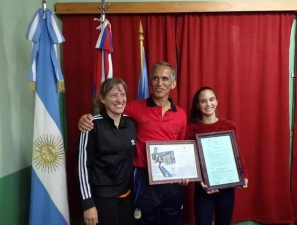 Otorgaron un reconocimiento al maratonista Luís Lovato en Montecarlo