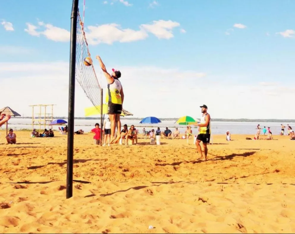 La Escuela de Beach Voley posadeña participará del torneo provincial en Eldorado