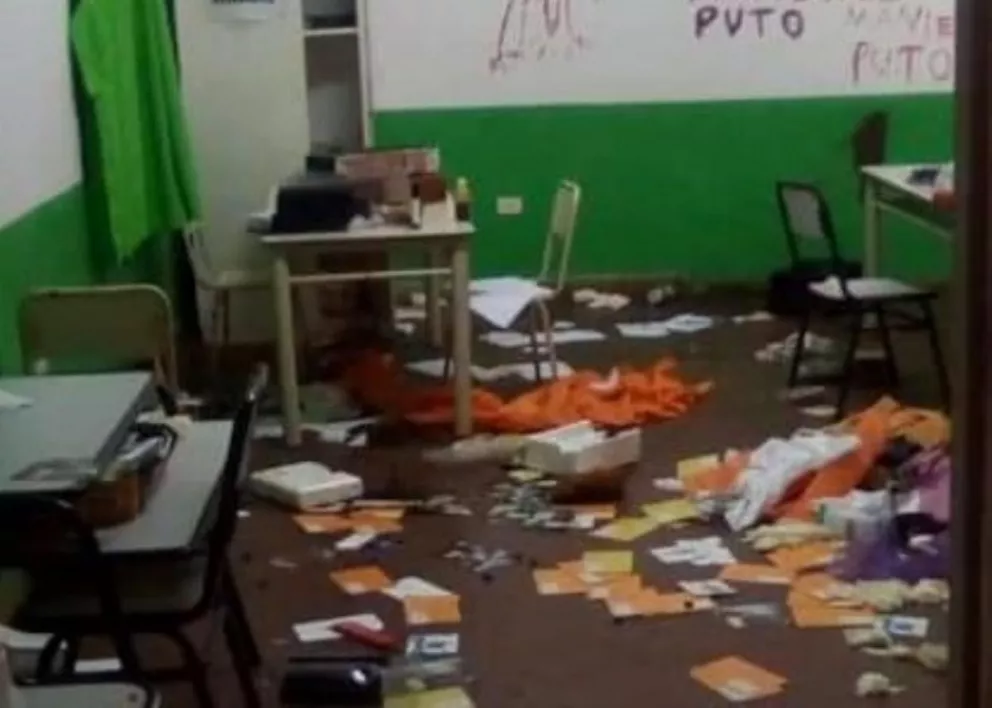 Vandalismo en Santa Ana: destrozaron una escuela rural 