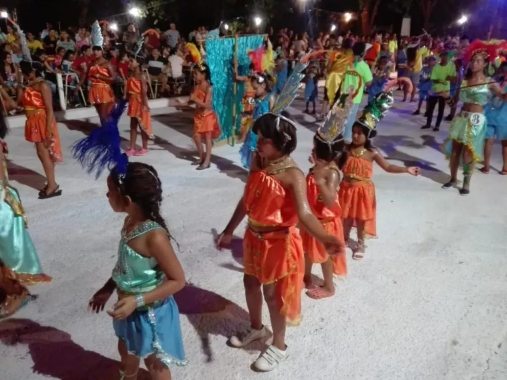 Carnavales infantiles: Arrancó el provincial con la inclusión de los mbya 