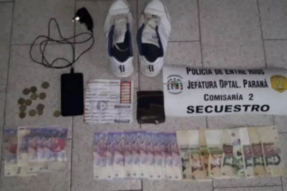 Misionero intentaba viajar con el dinero que le robó a su amigo y fue detenido en la terminal de Paraná