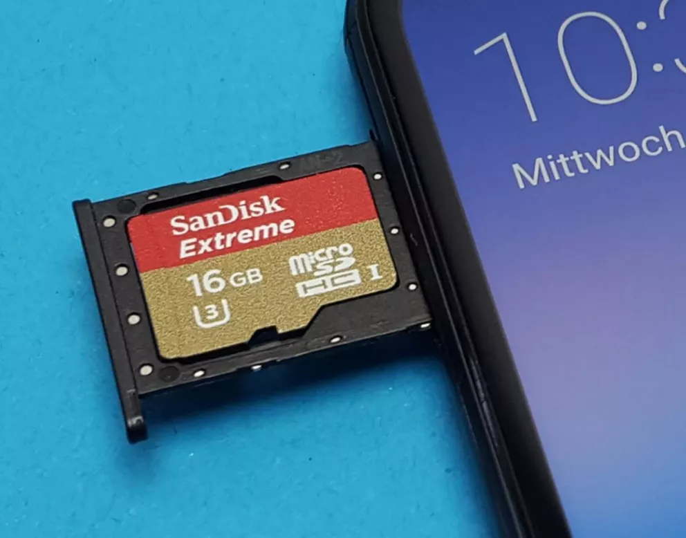 Huawei tampoco podrá vender celulares compatibles con tarjetas microSD