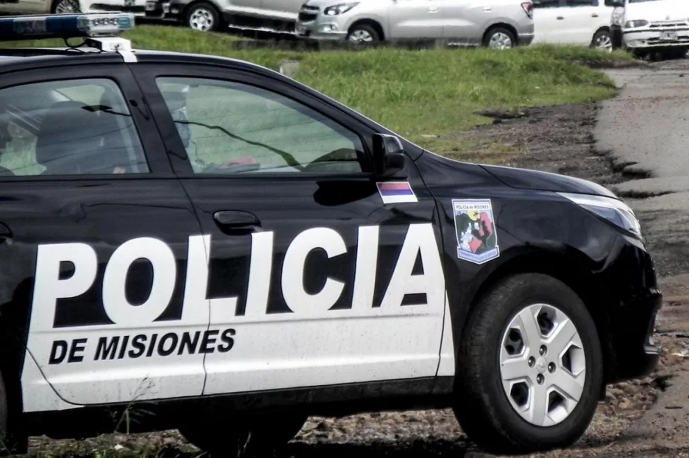Oficial de la Policía terminó en grave estado tras un siniestro vial en Posadas