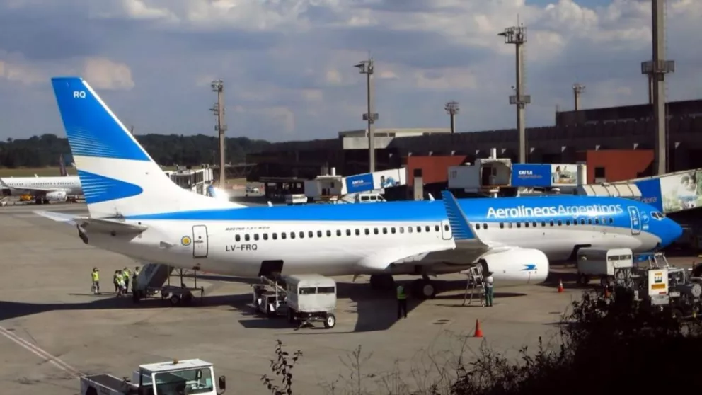 Boeing y un nuevo fallo para aviones 737, Aerolíneas Argentinas los tiene en su flota