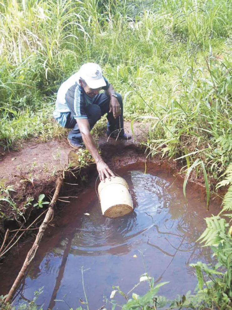Escasez de agua potable afecta a barrios obereños