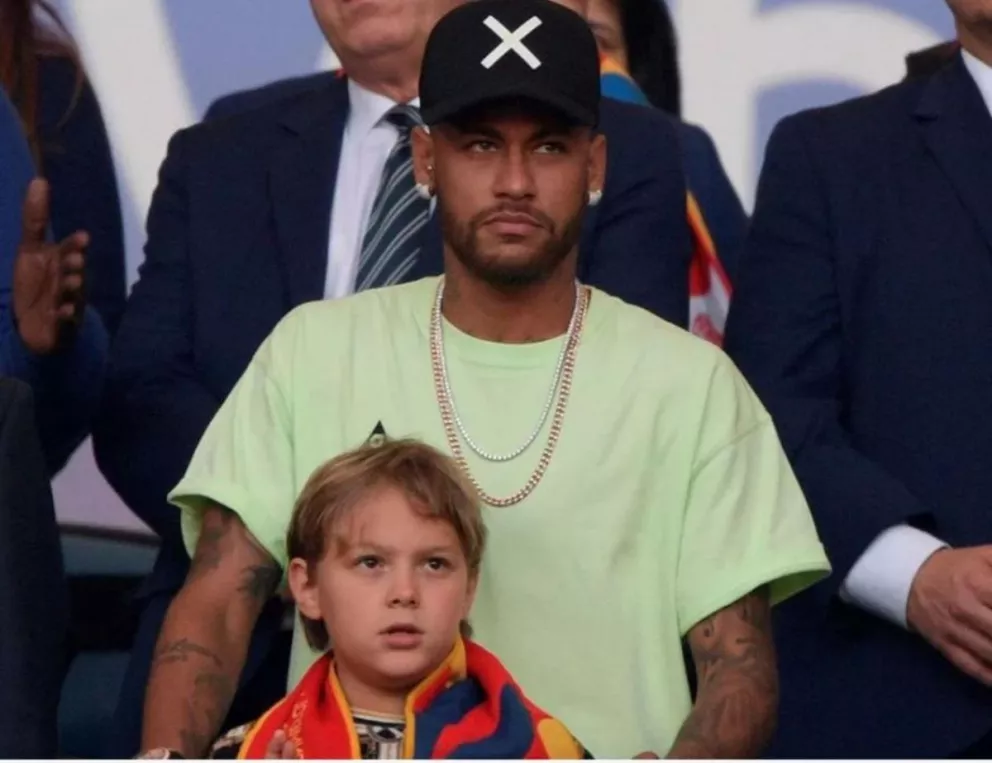 Neymar faltó sin aviso al entrenamiento del PSG y presiona para irse al Barcelona