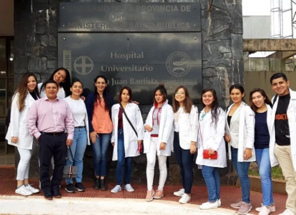 Medicina comunitaria: estudiantes mexicanos visitaron Santo Tomé