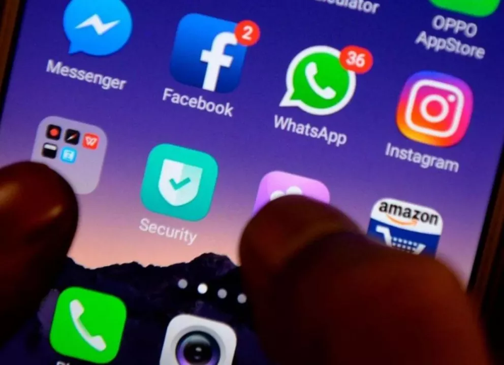 WhatsApp, Instagram y Facebook normalizaron el servicio tras un día de apagón
