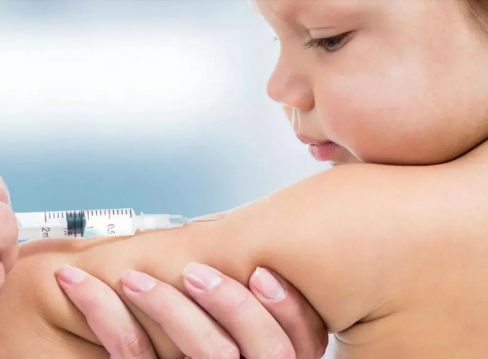 Ante la denuncia de faltantes, el Gobierno garantiza distribución de vacunas contra la meningitis